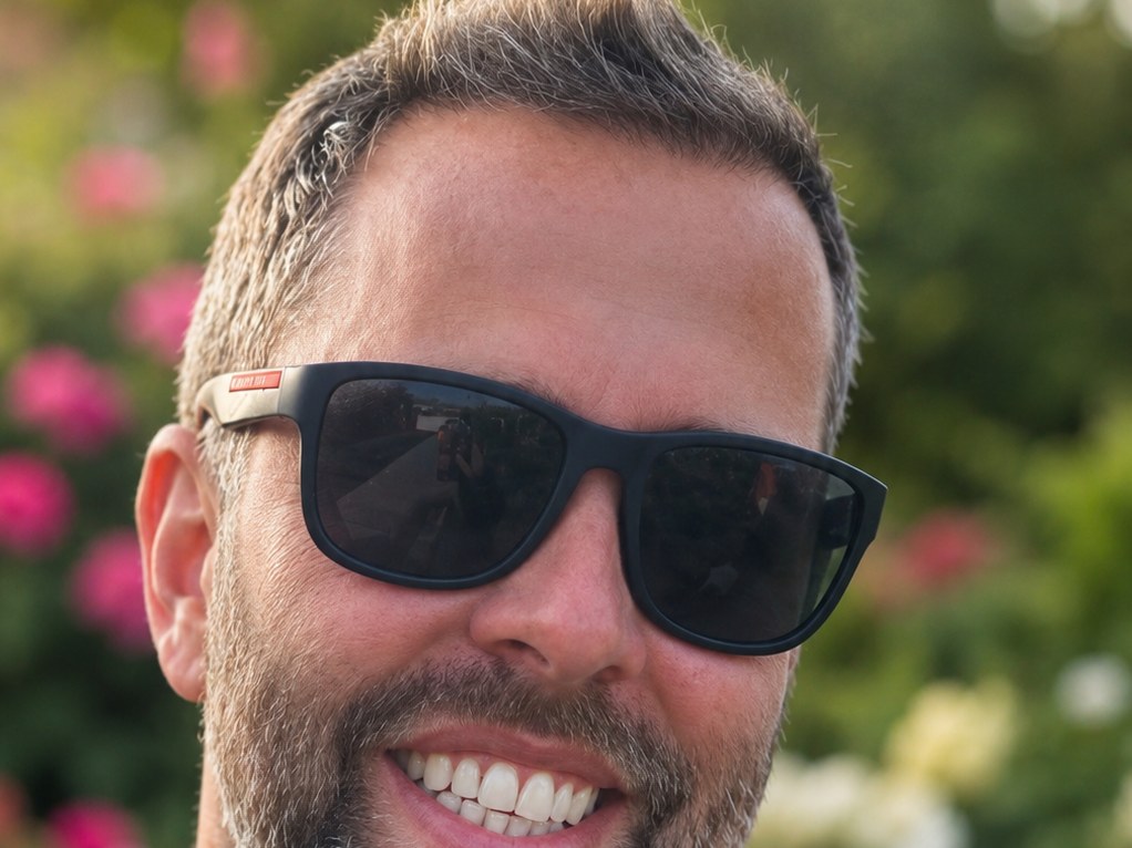 James D, Owner at Love that Lawn